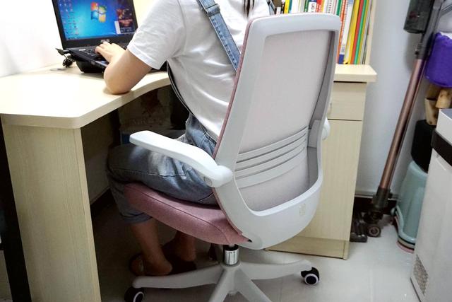 电脑椅子哪个牌子好,久坐最舒服的一款电脑椅子推荐