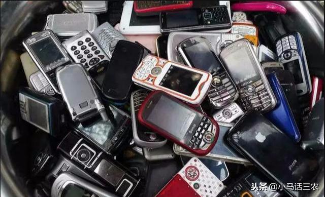 回收旧手机如何赚钱,烂旧手机回收价格表