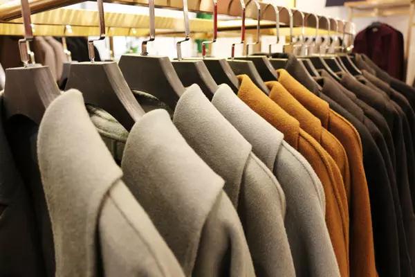 毛呢大衣品牌排行榜,4个最值得入的大衣品牌