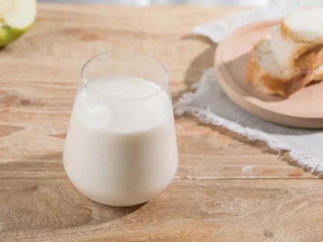 什么牌子的纯牛奶好,公认最好喝又营养的6款纯牛奶推荐