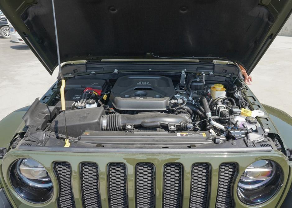 jeep牧马人油耗多少钱1公里,最适合女人开的jeep推荐