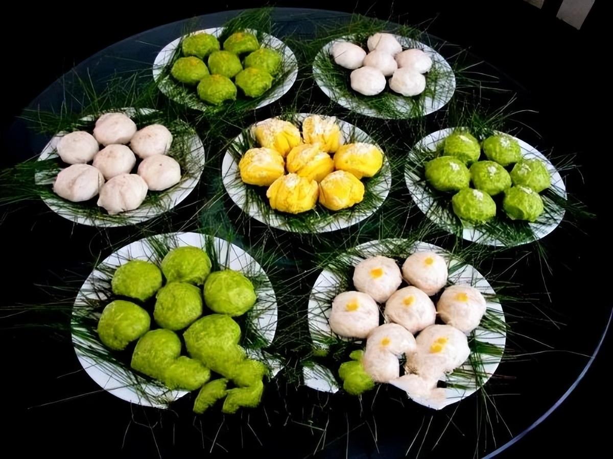自贡的美食有哪些土特产,自贡旅游攻略景点必去